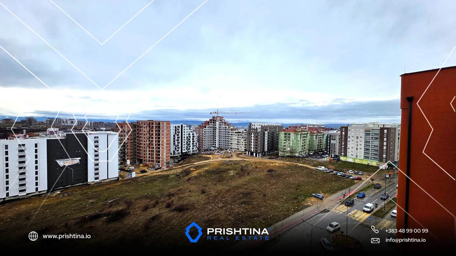 Penthouse me #qira 120m² + 30m² terasa në Rrugën C 🏙️✨