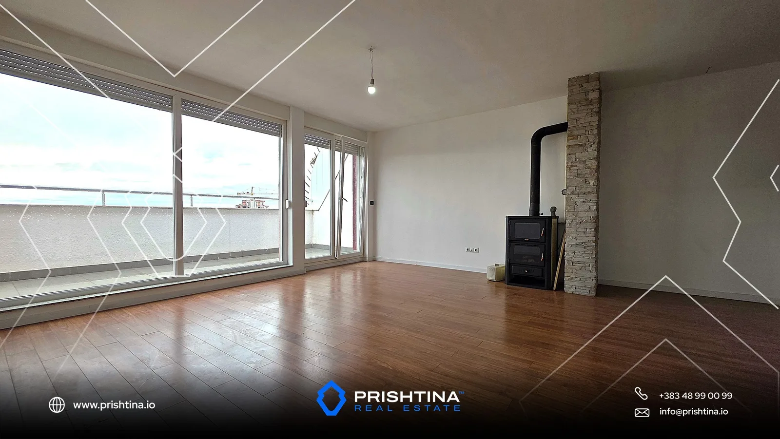 Penthouse me #qira 120m² + 30m² terasa në Rrugën C 🏙️✨