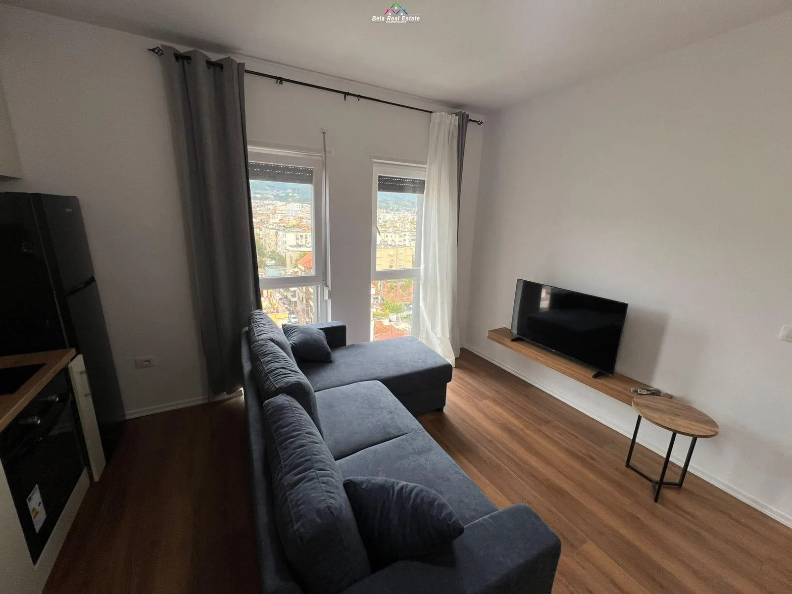 Apartament Me Qera 1+1 tek Shkolla e Kuqe (ID B2101217) Tirane