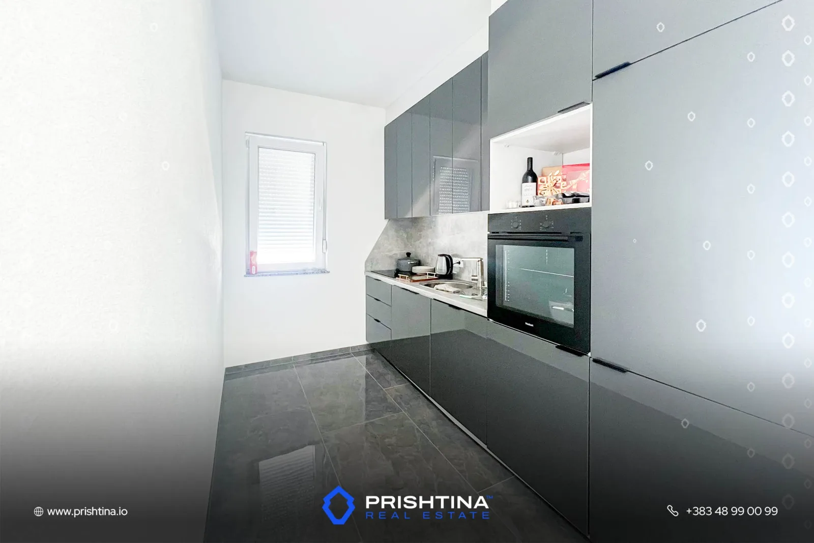 Shtëpi në shitje 308m² në Vitomericë, Pejë