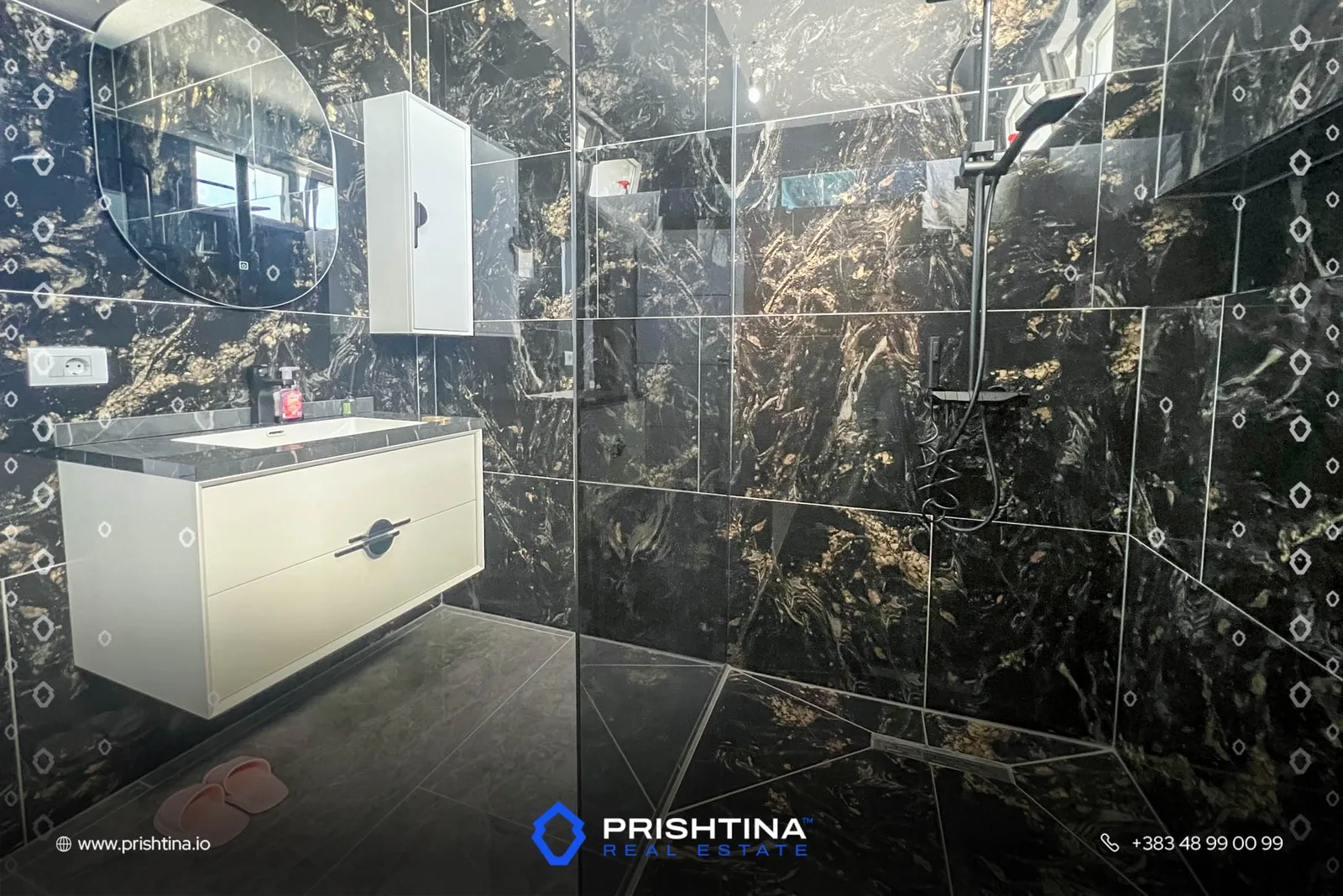 Shtëpi në shitje 308m² në Vitomericë, Pejë