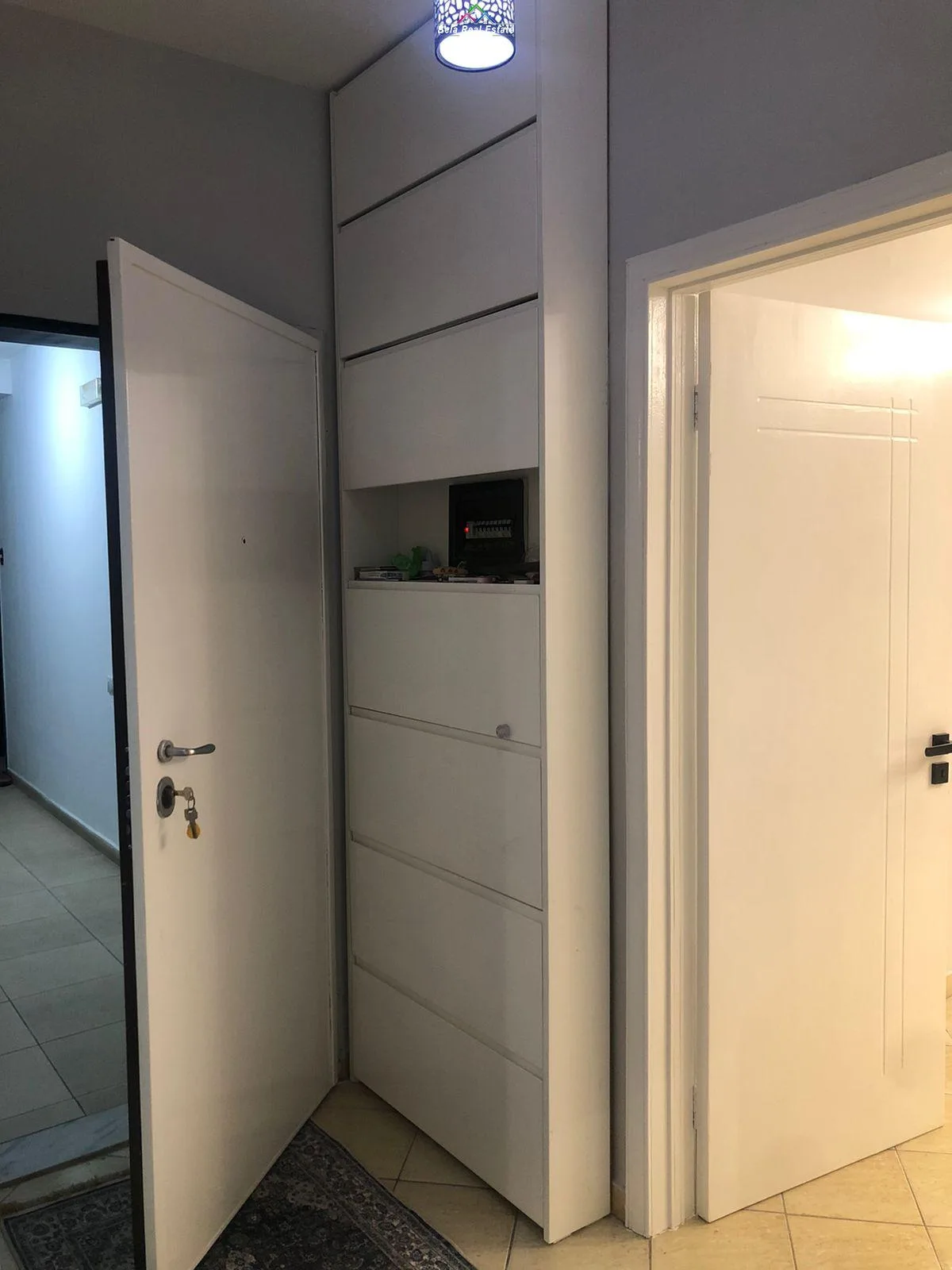 Apartament Me Qera 2+1 Tek Komuna E Parisit (ID B2201061) Tirane