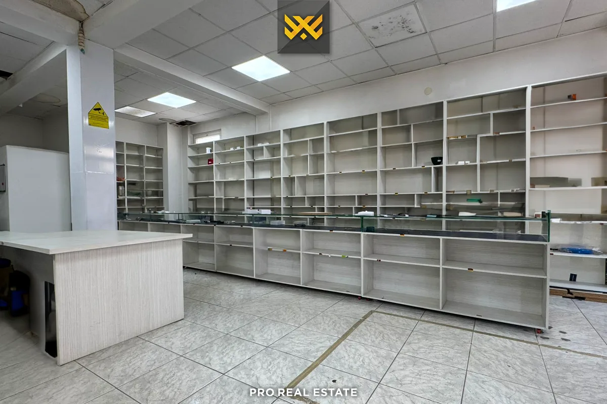 Lokal 130m² me #QIRA te Qafa