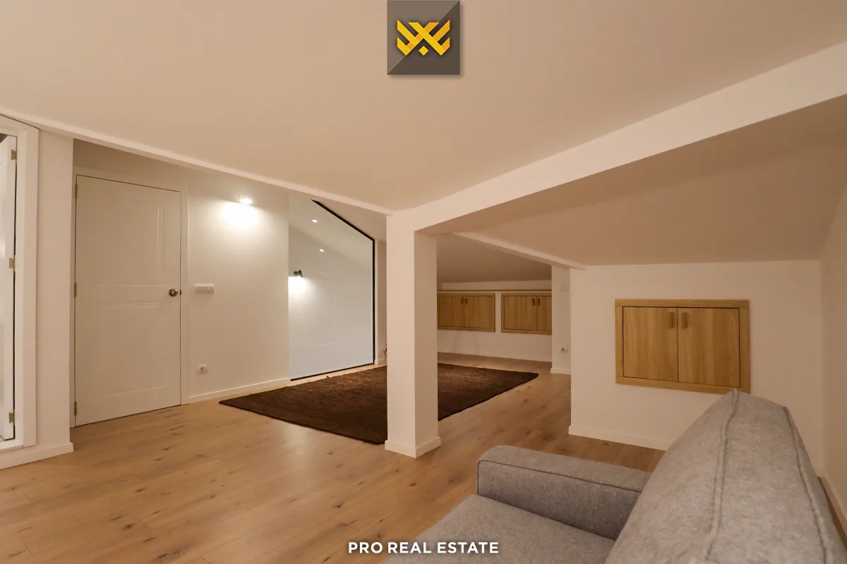 Shtëpi 230m² për #SHITJE në Lagjen Qershia e Re