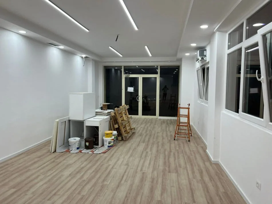 Dyqan Me Qera Prane Brrylit (ID BD21723) Tirane