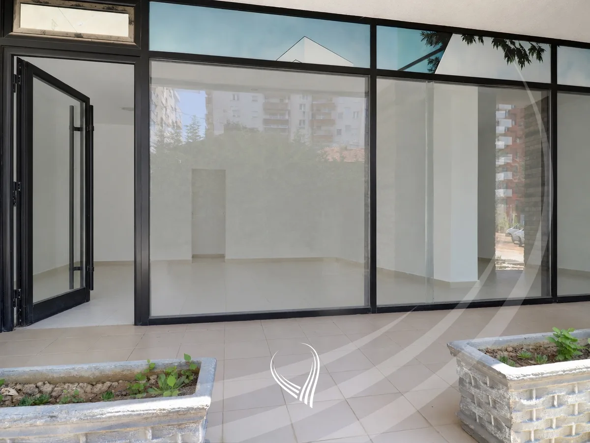 Lokal 42m2 në shitje në lagjen Mati 1 – Art Construction