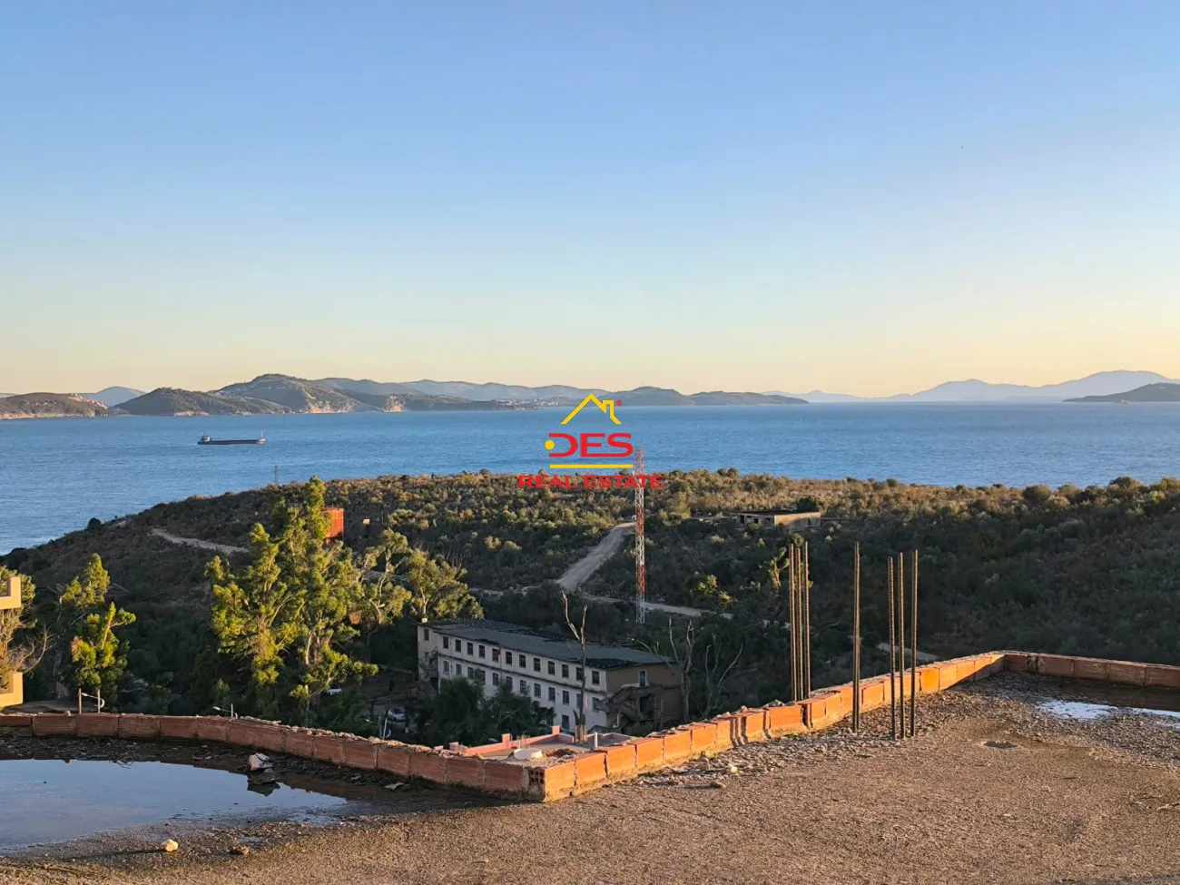 Shitet godinë 2-katëshe | sarandë