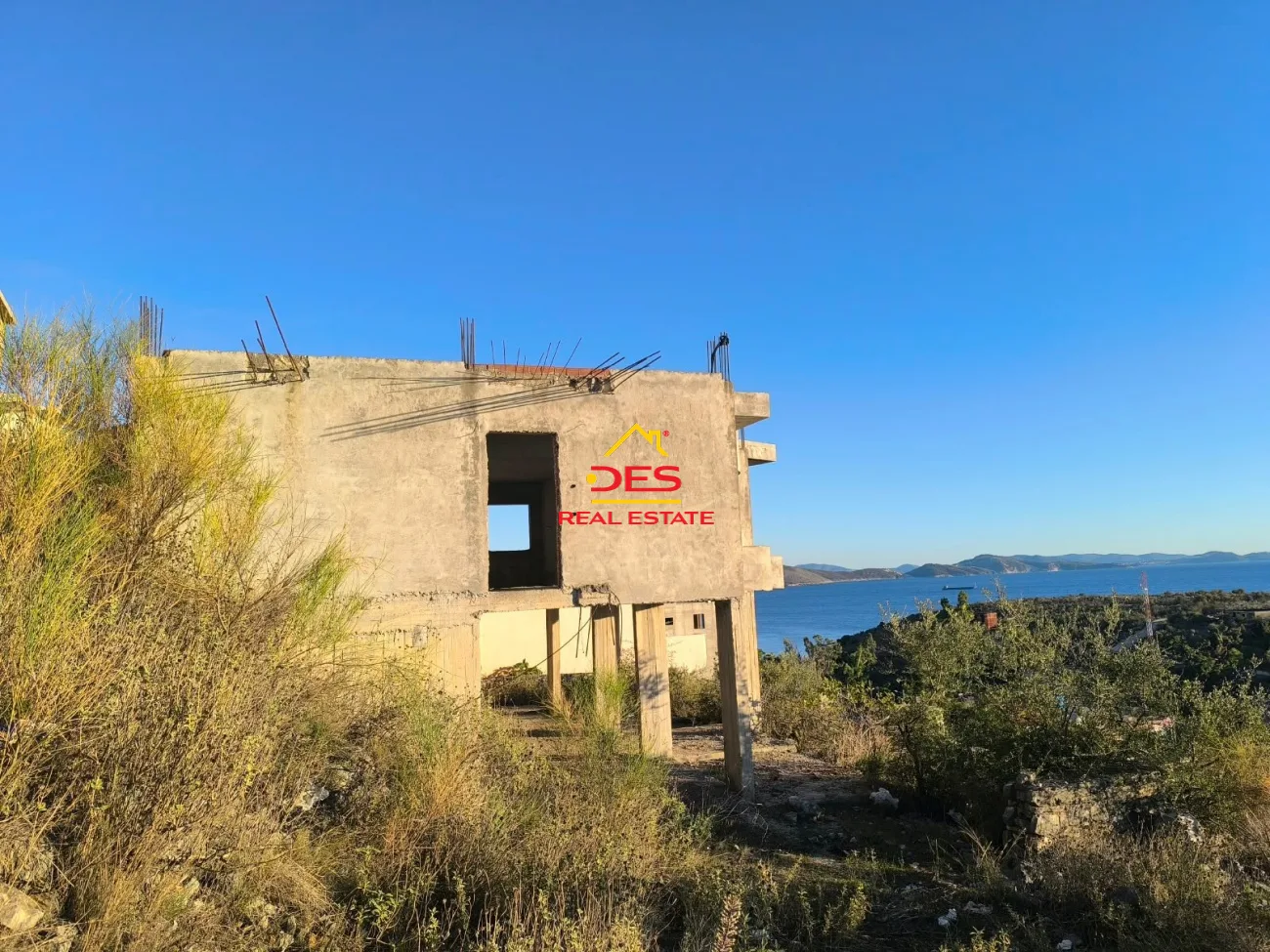 Shitet godinë 2-katëshe | sarandë
