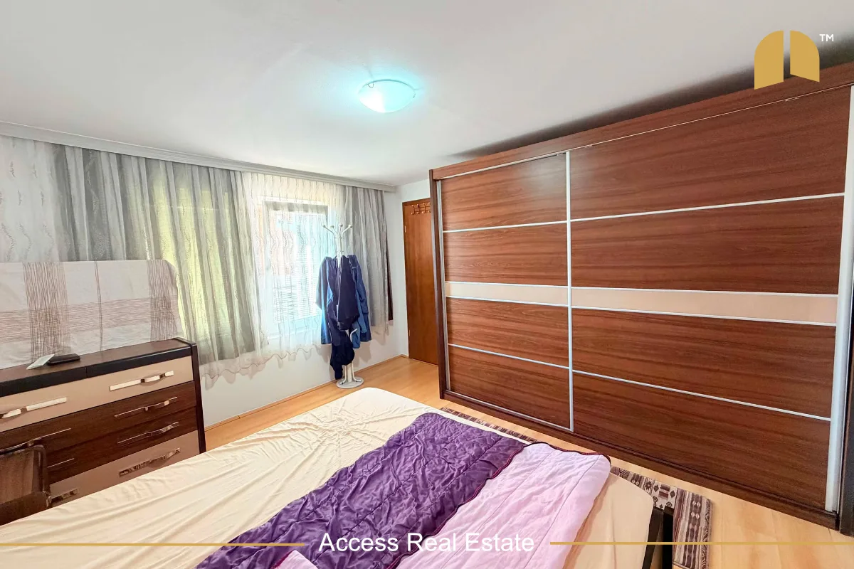 Shtëpi në SHITJE me FLETE POSEDUESE – 3 dhoma gjumi + 3.77 Ari + 2 garazha – Taslixhe