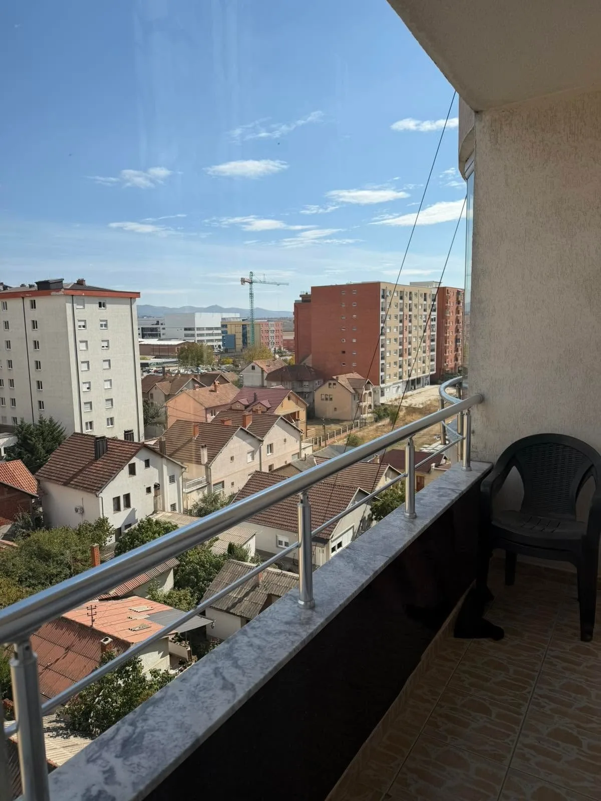 Banesë me qira 1+1 në Fushë Kosovë