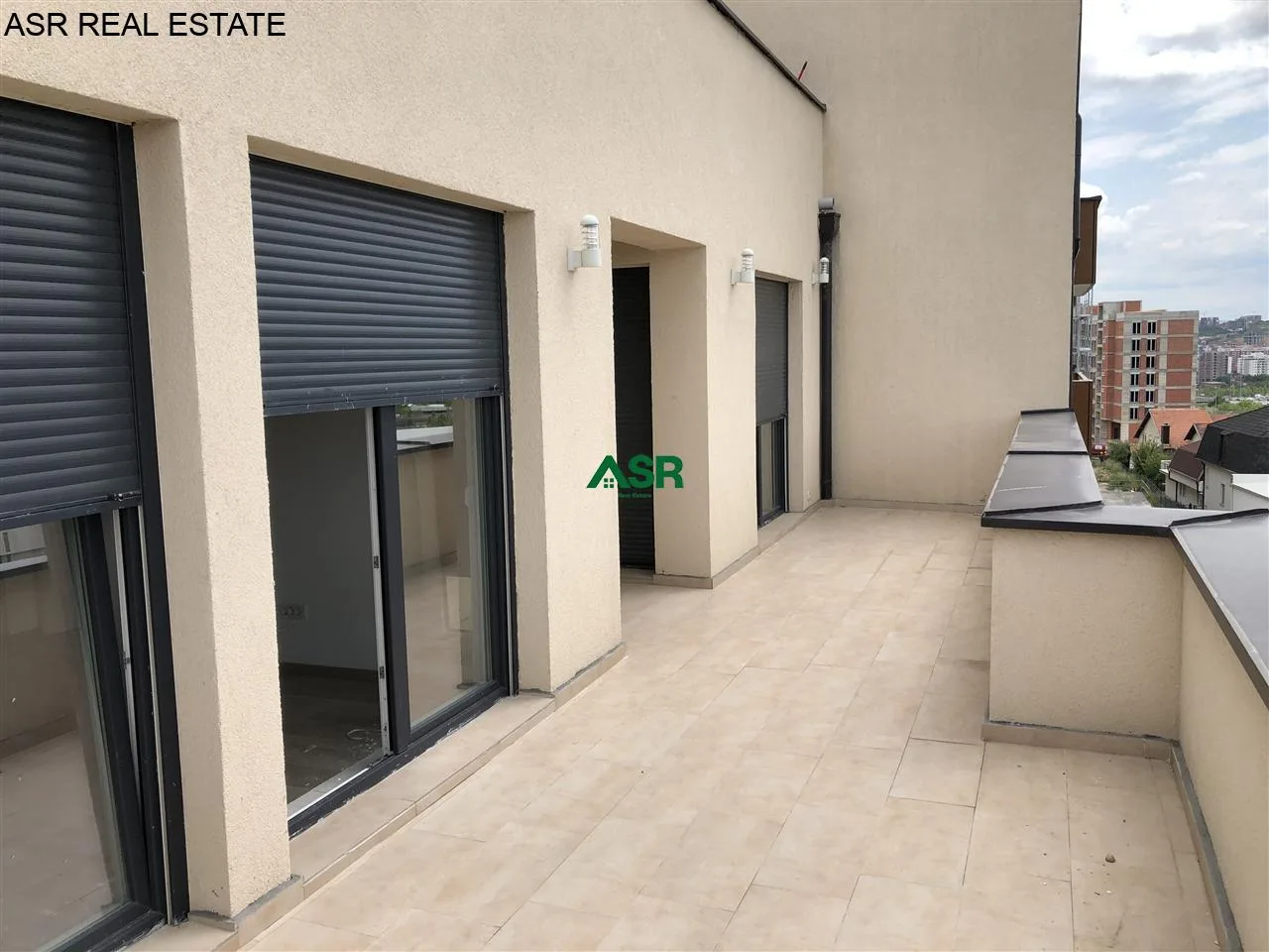 #ID:3979 Banesë Penthouse 90 m2 me #qira në Arberi
