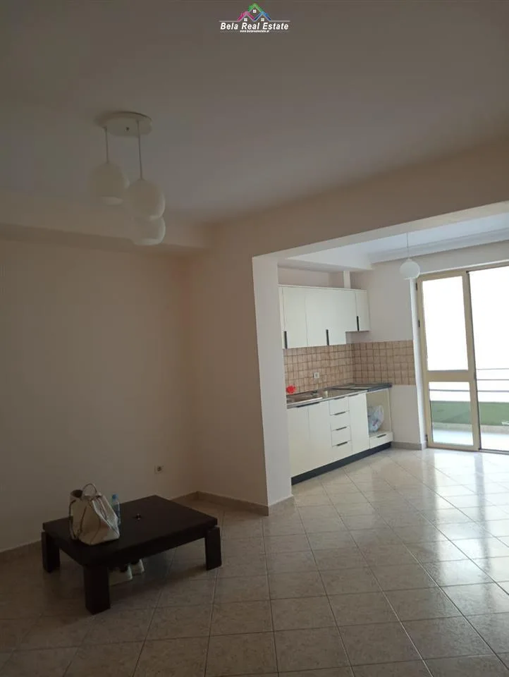 Zyre me qera 1+1 ne Myslym Shyri (ID BZ2372) Tirane