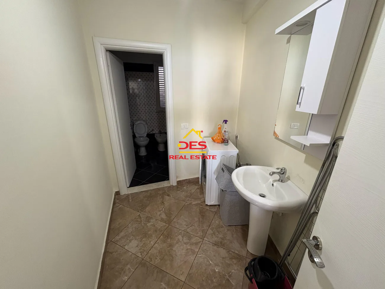 SHITET APARTAMENT 1+1 NË UJË TË FTOHTË ,VLORË 📍 Bar Restorant “Kalaja”