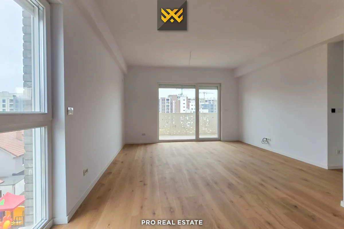 Banesë / Zyrë  112.7m² me #QIRA në Matiçan