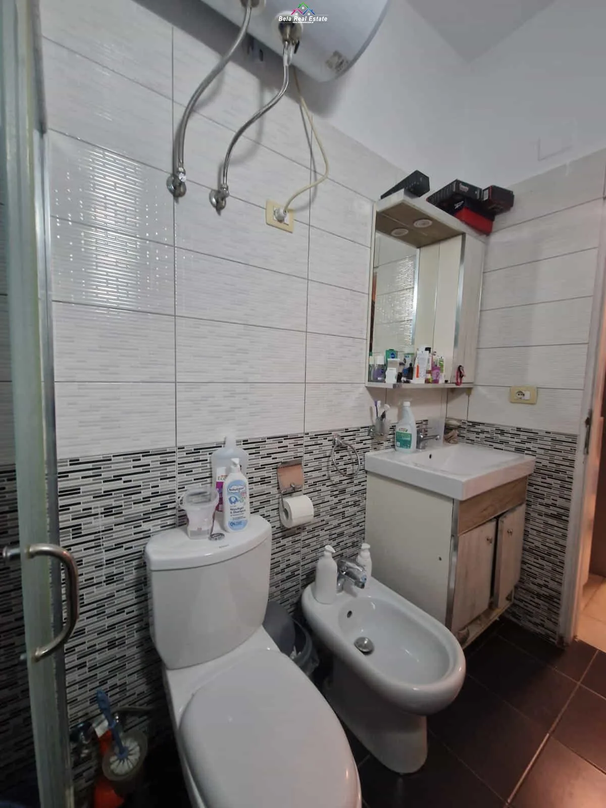 Apartament Per Shitje 1+1 Tek Harry Fultz ( ID B111141) Tirane