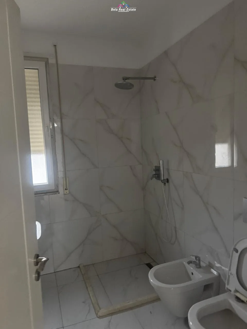 Apartament Me Qera 1+1 Tek Fusha e Aviacionit (ID B2101616) Tirane
