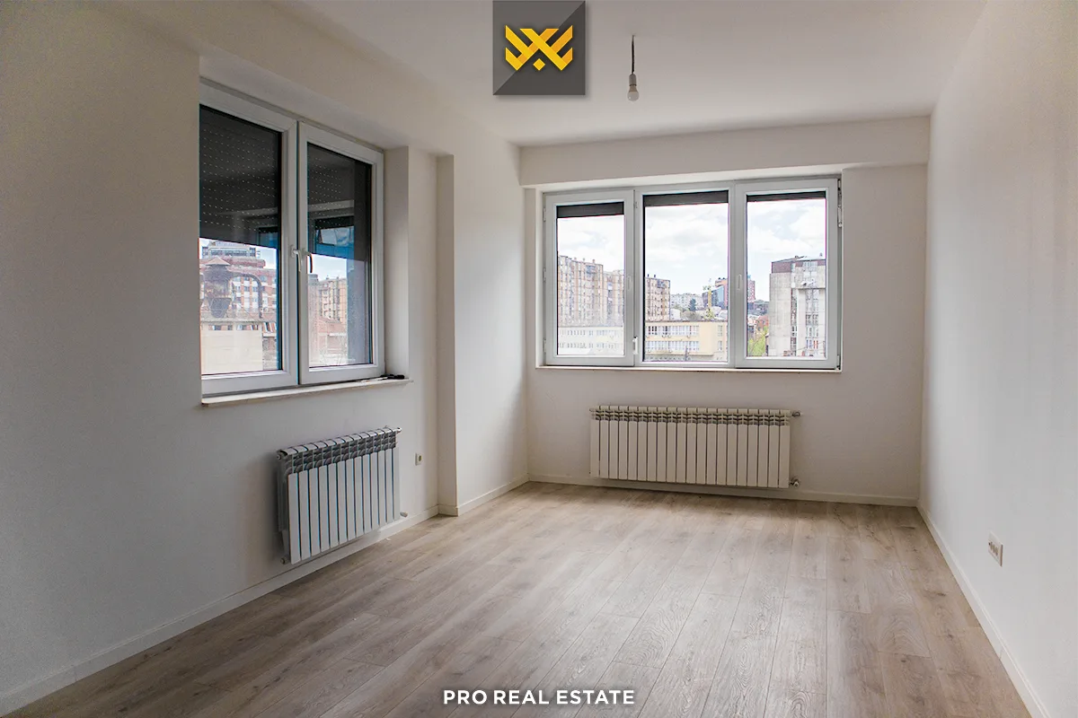 Zyrë 97m² me #QIRA në Lakrishtë.