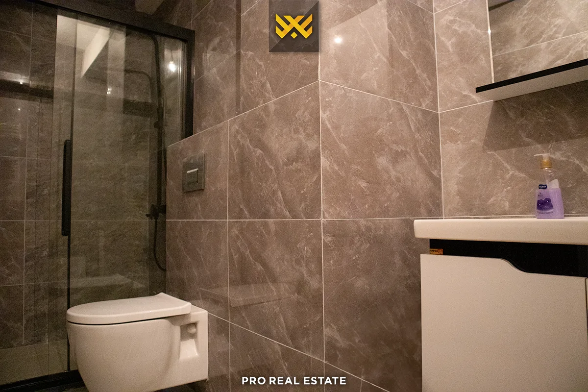 Zyrë 97m² me #QIRA në Lakrishtë.