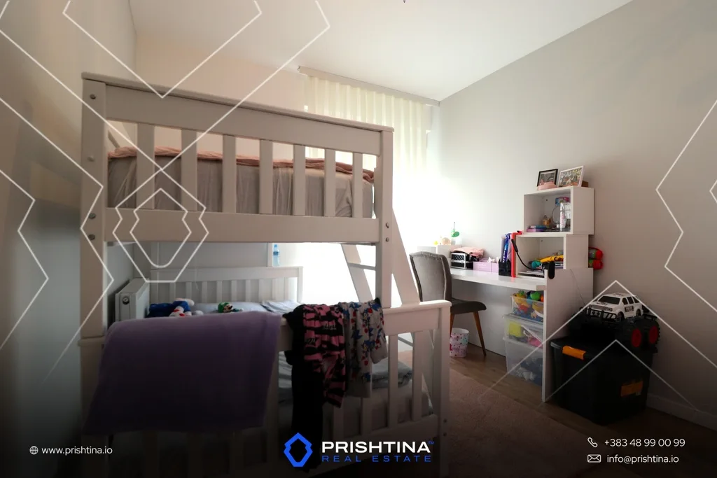 Banesë në #shitje 102.2m² te Rruga C