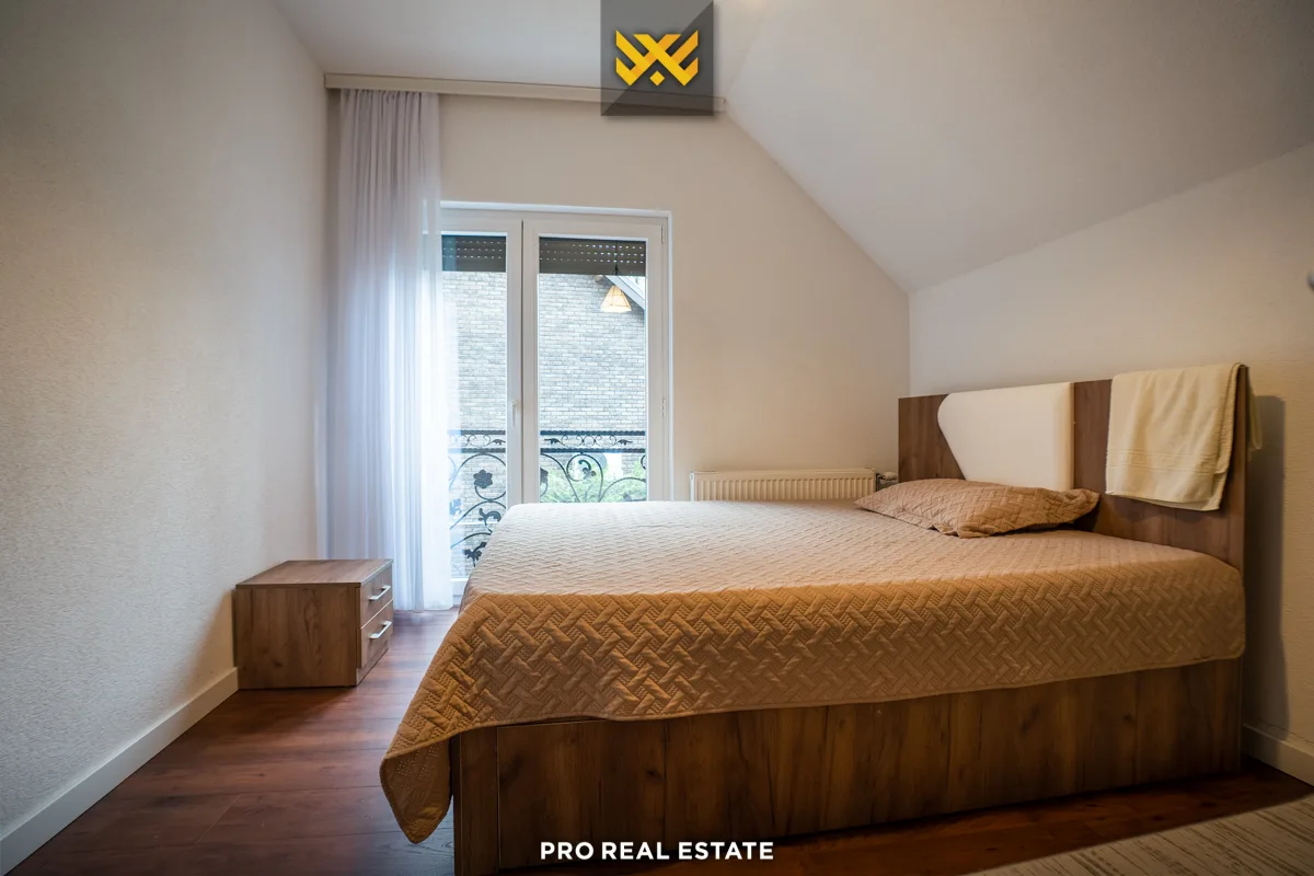 Villë 210m² për #SHITJE në Brezovicë