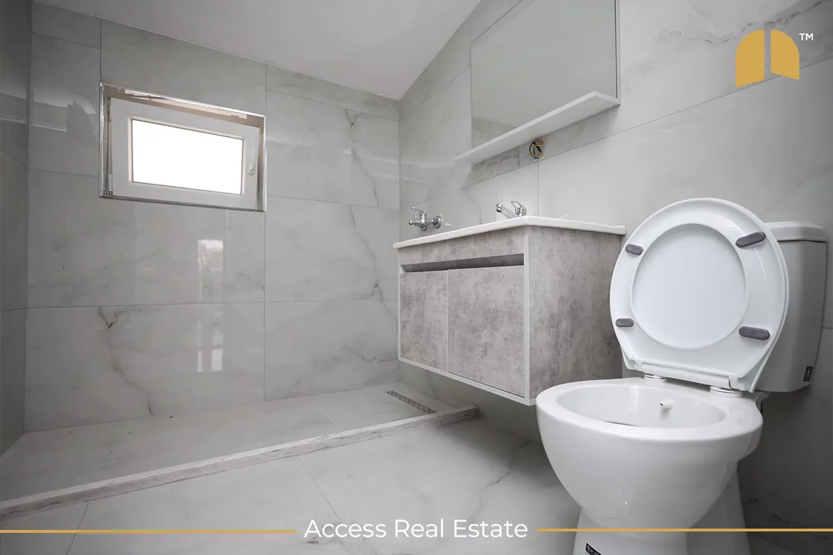 Shtëpi me QIRA - 4 dhoma gjumi - Pejton - 290m²