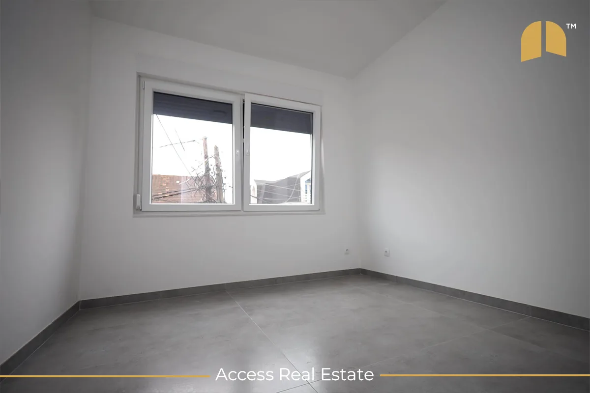 Shtëpi me QIRA - 4 dhoma gjumi - Pejton - 290m²
