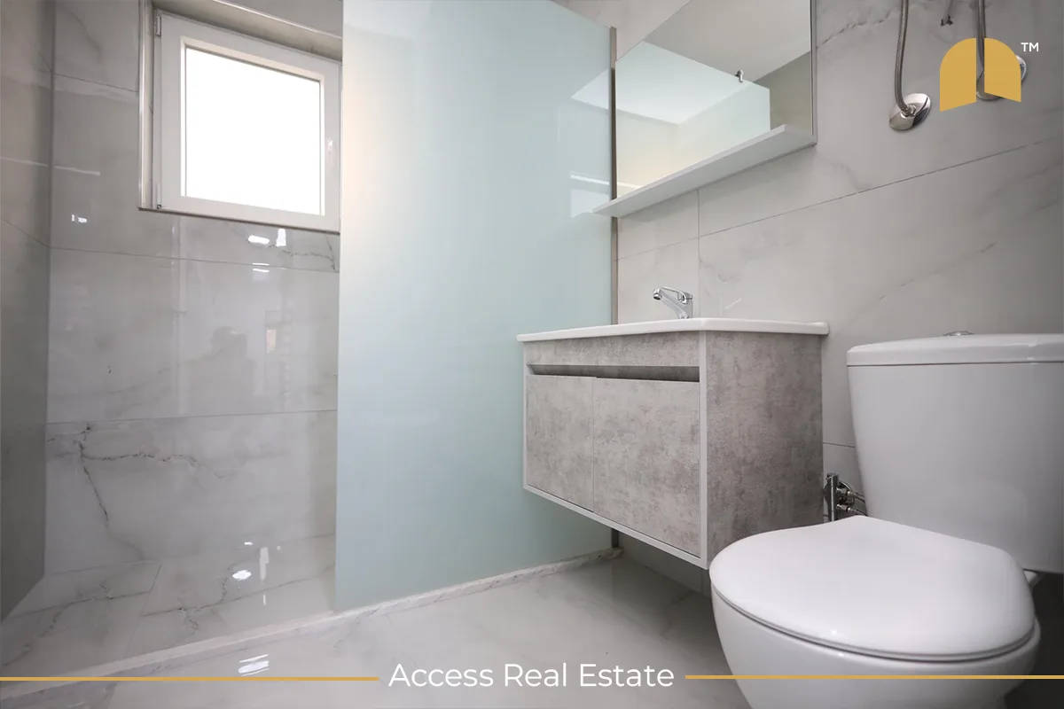 Shtëpi me QIRA - 4 dhoma gjumi - Pejton - 290m²