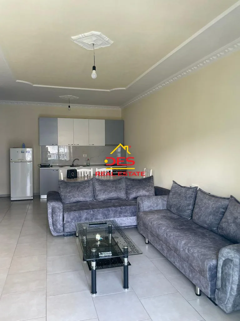 Shitet apartament 1+1 në transballkanike,vlorë
