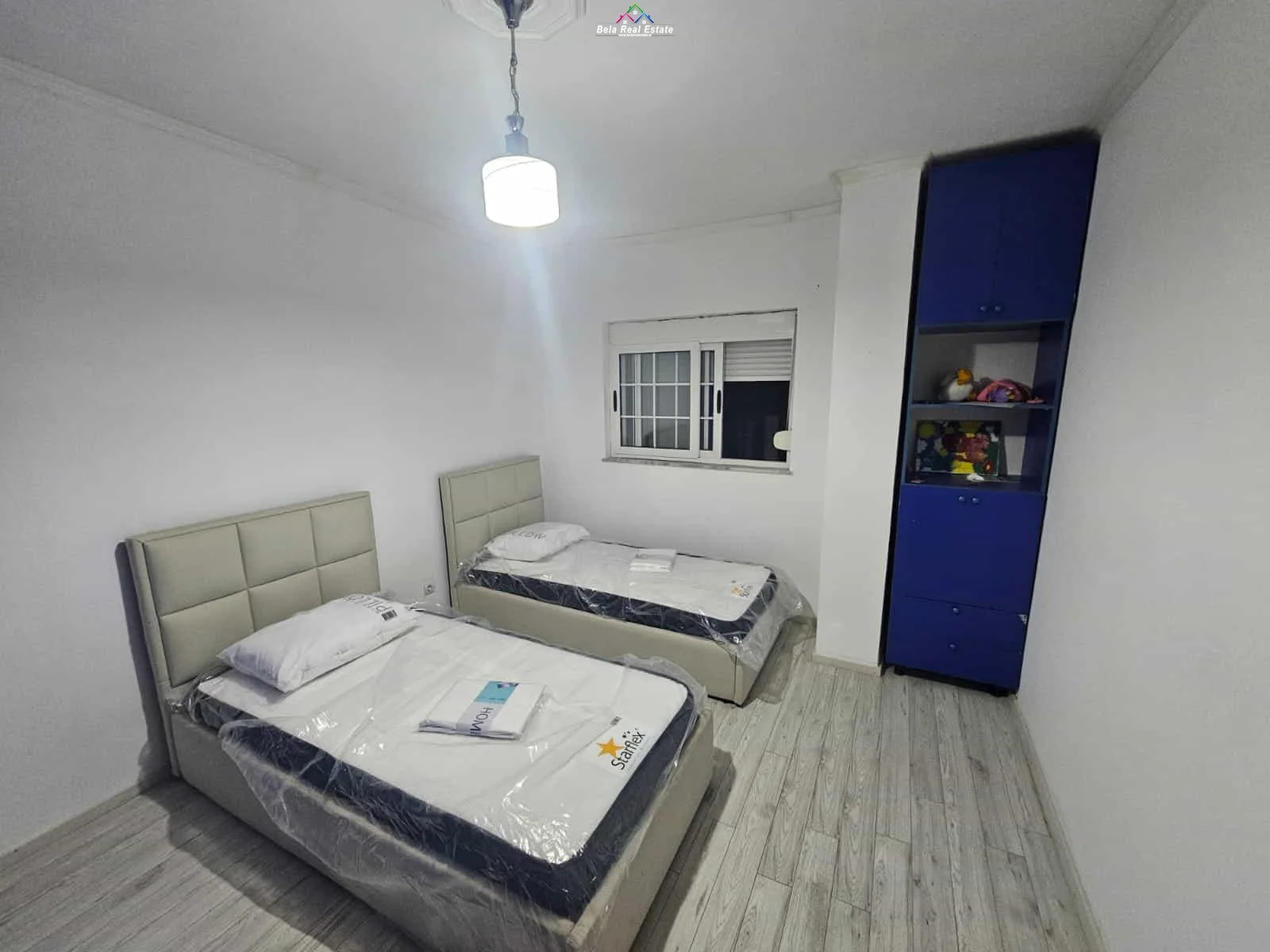 Apartament Me Qera 2+1 tek Komuna e Parisit (ID B2201493) Tirane