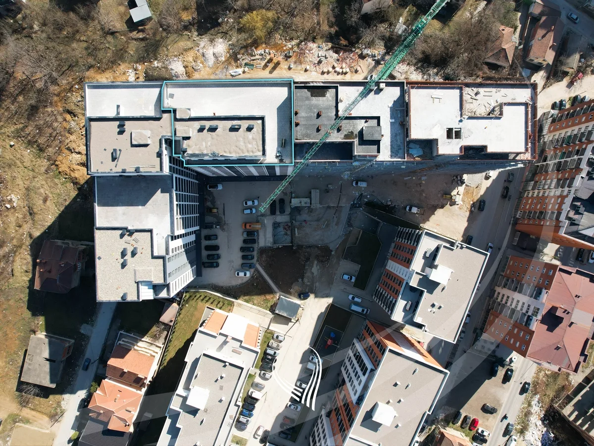 Penthouse me 4 dhoma gjumi në shitje në lagjen Mati 1 – Rruga A