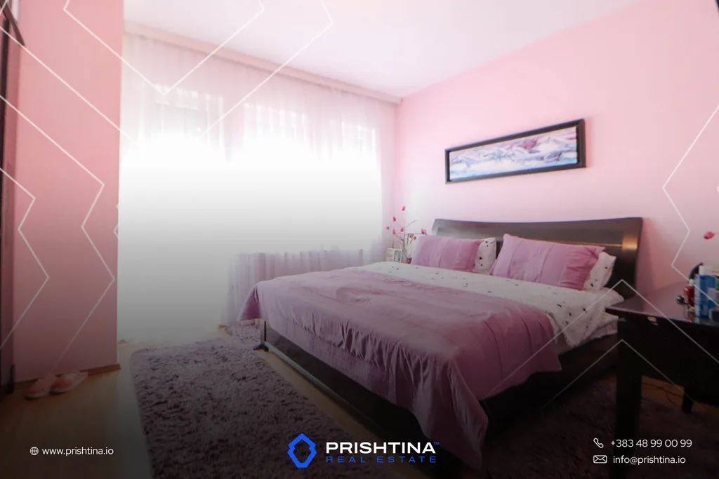 Shtëpi me qira 340m² në Mati 1