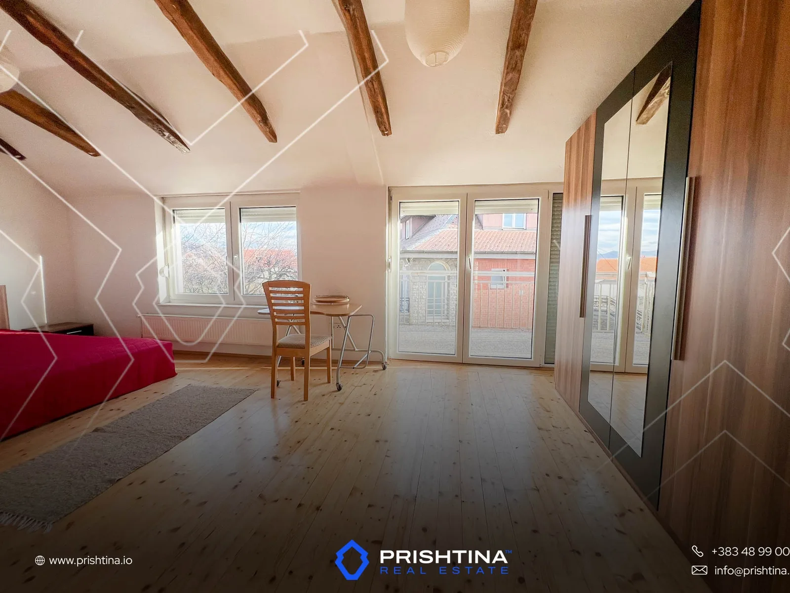 Shtëpi me qira 120m² në Taslixhe