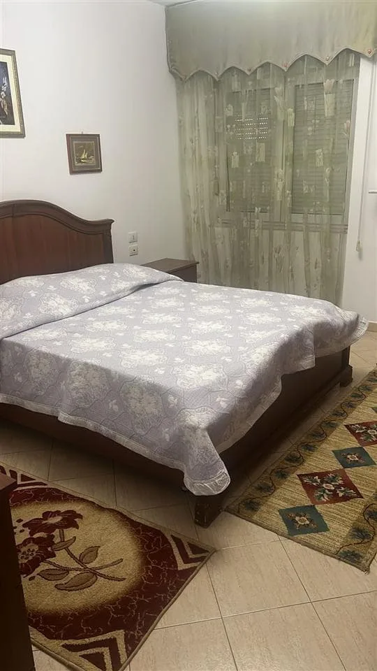 Apartament Me Qera 1+1 tek Zogu i Zi (ID B2101206) Tirane