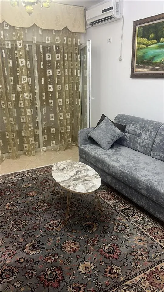 Apartament Me Qera 1+1 tek Zogu i Zi (ID B2101206) Tirane