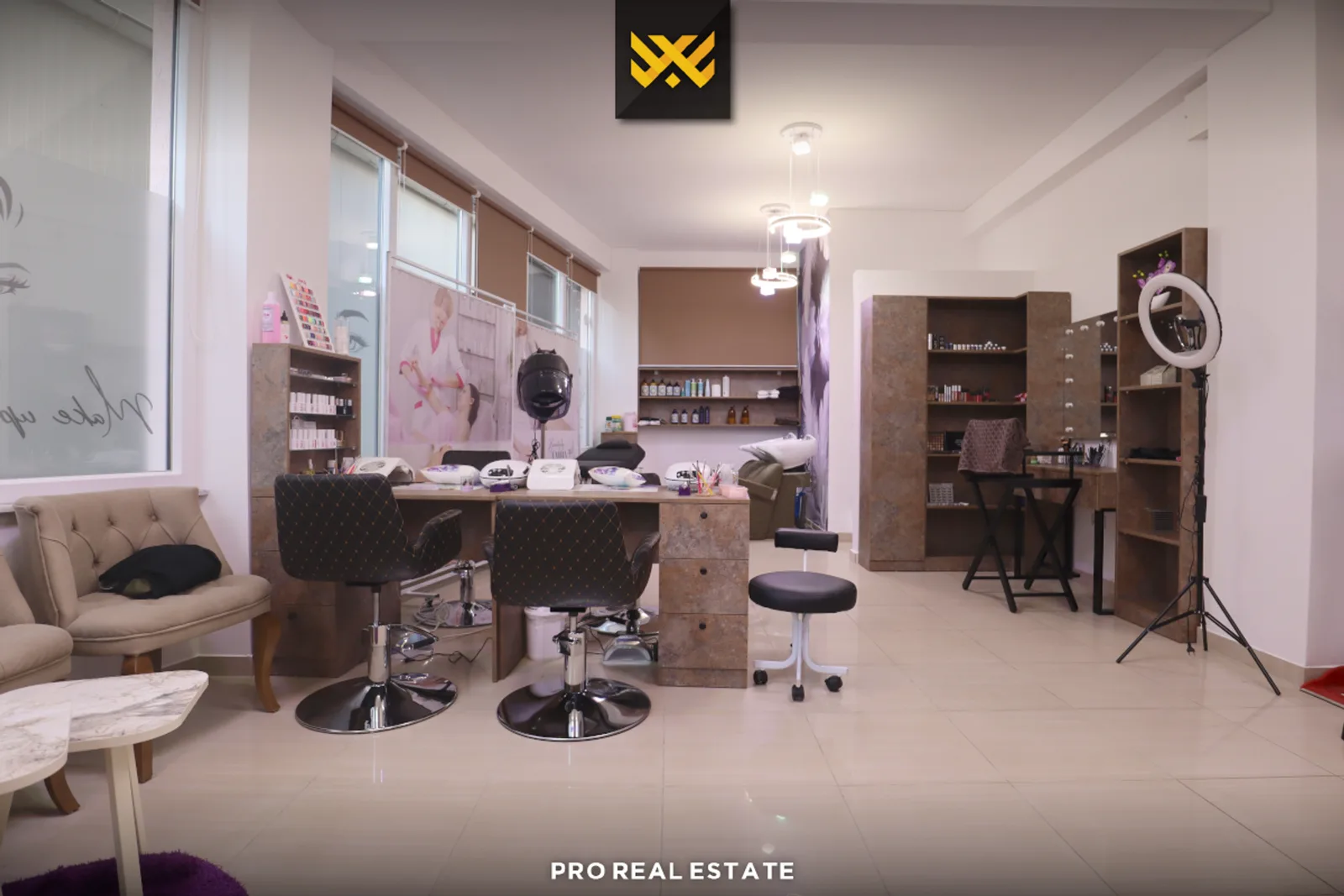 Lokal 50m² me #QIRA në Qendër