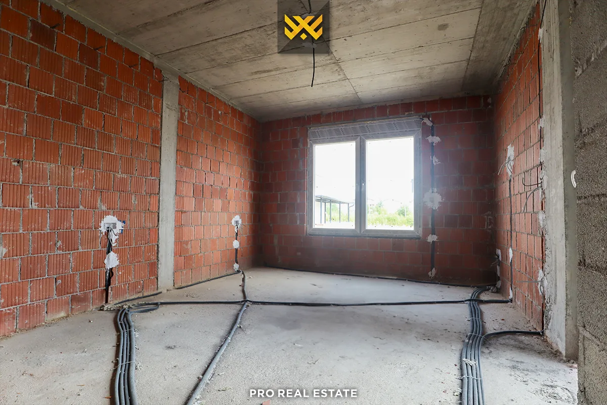 Shtëpi 215m² për #SHITJE në Çagllavicë