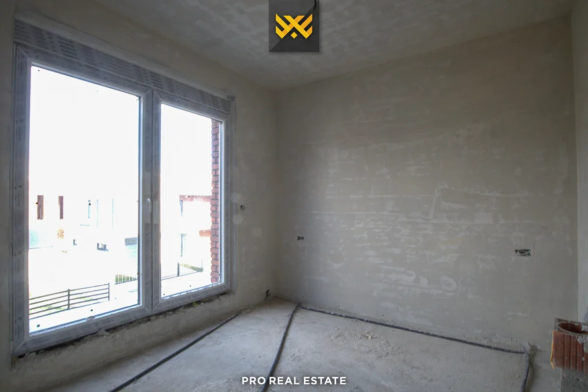 Shtëpi 215m² për #SHITJE në Çagllavicë