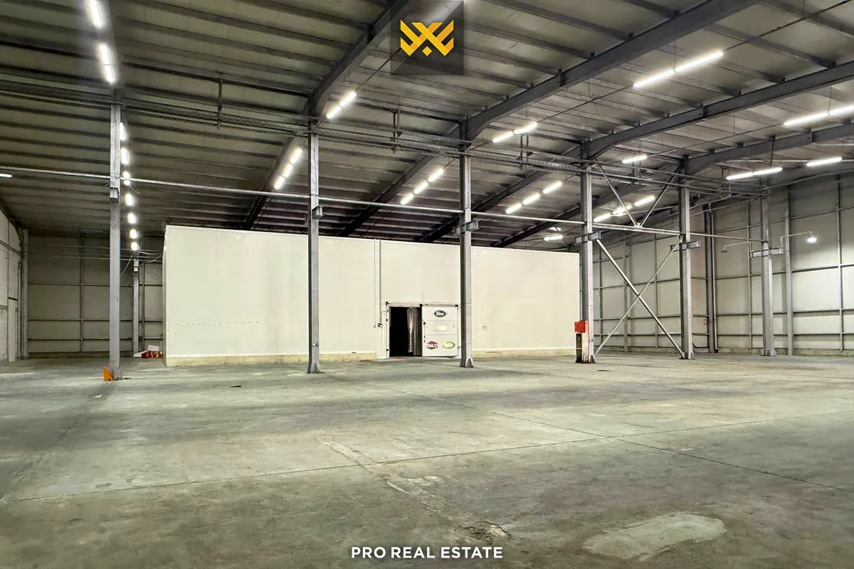 Depo 1500m² me #QIRA në Suhadoll