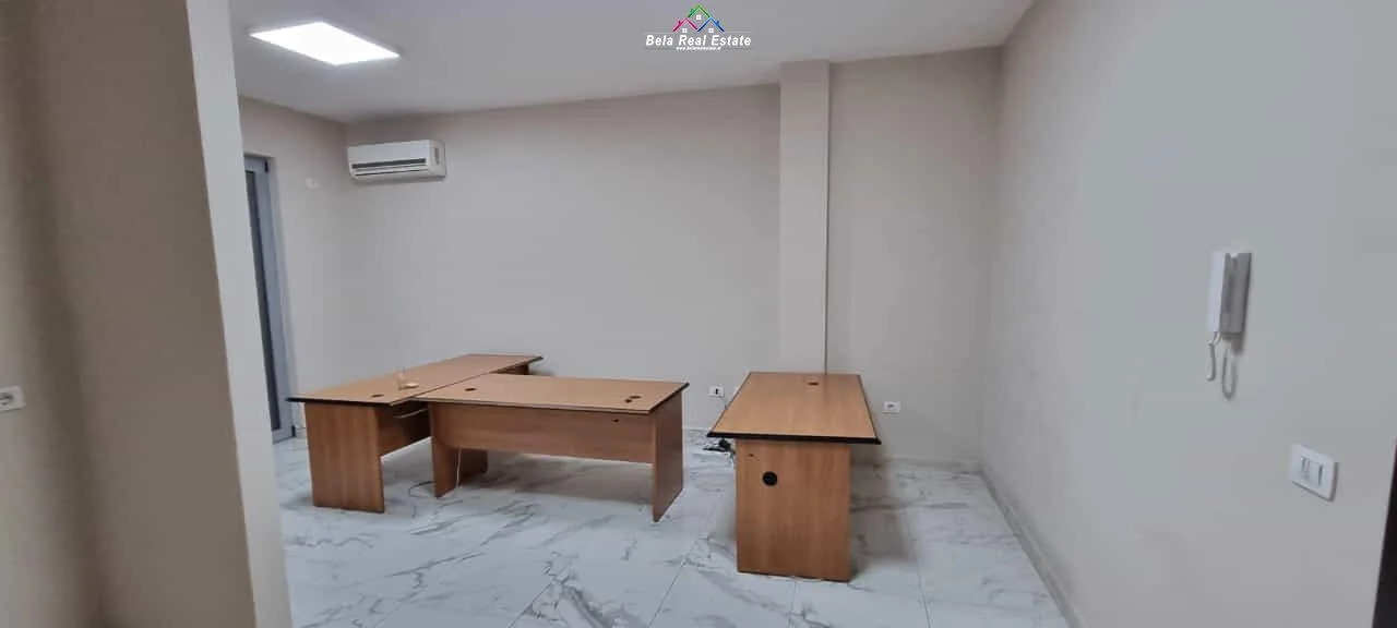 Zyre Me Qera 1+1 Tek Rruga Bardhyl (ID BZ2170) Tirane
