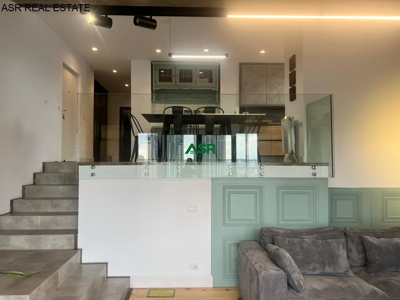 #ID:3930 Banesë Penthouse Duplex175m2 me #qira në lagjen Arberia