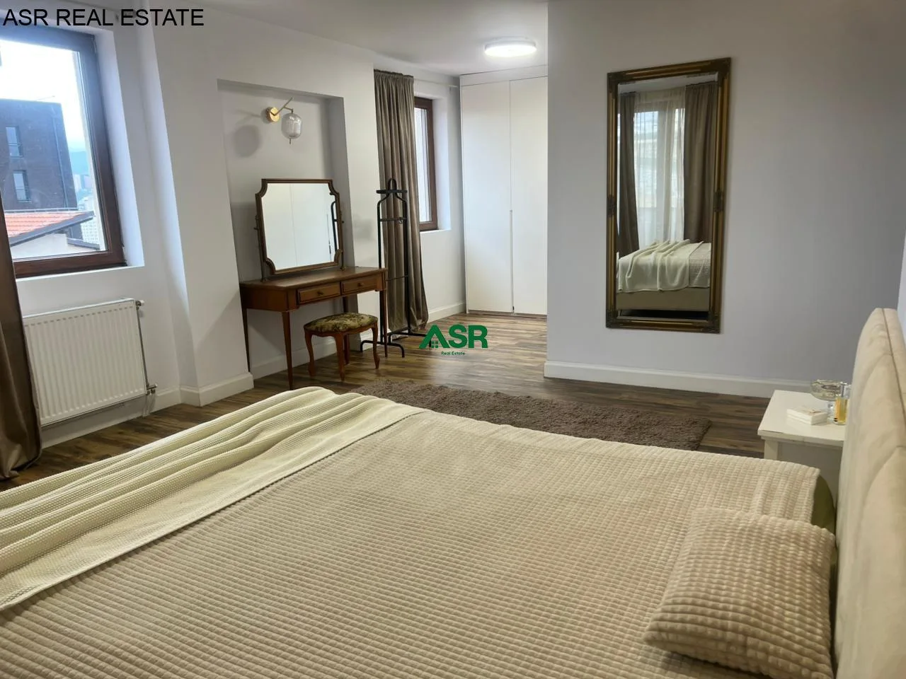 #ID:3930 Banesë Penthouse Duplex175m2 me #qira në lagjen Arberia