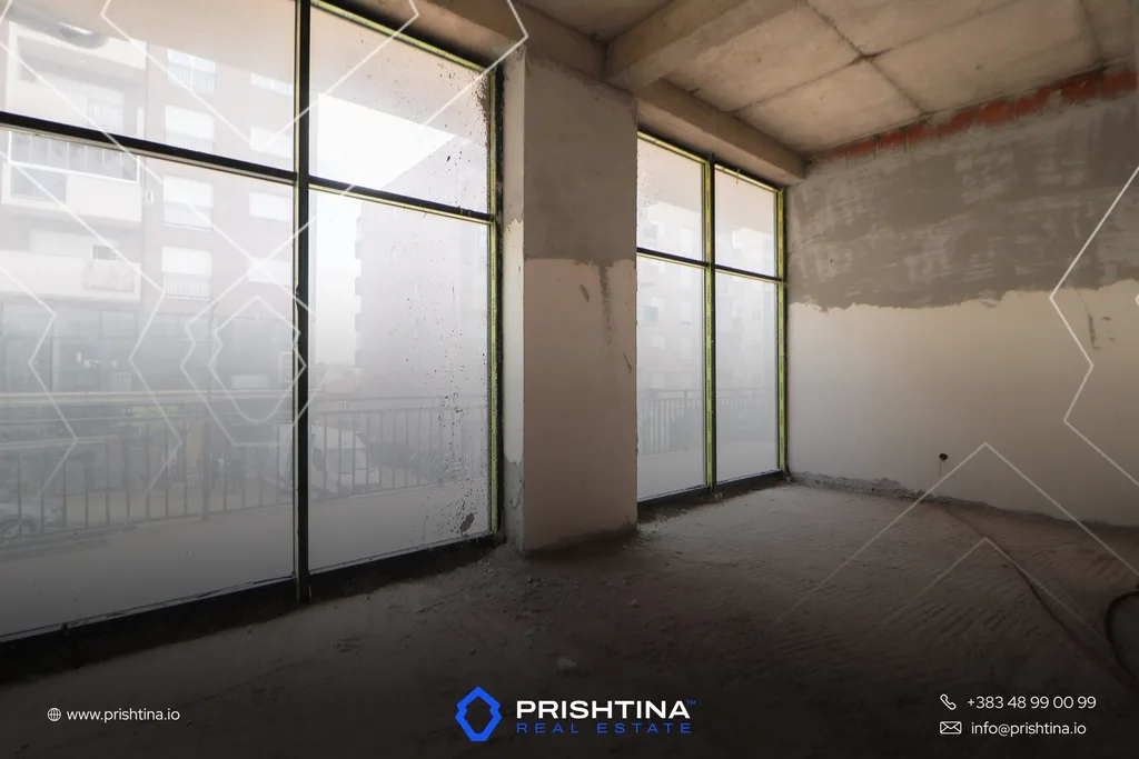 Lokal ne #shitje 122.5m² te Mati 1