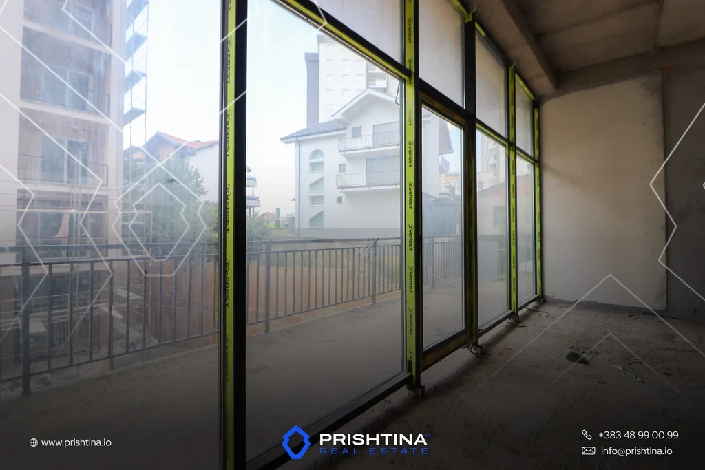 Lokal ne #shitje 122.5m² te Mati 1