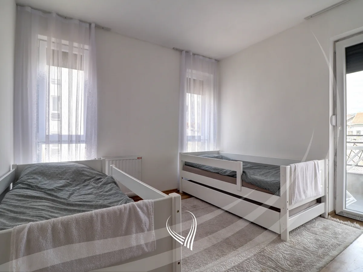 Banesë me 3 dhoma gjumi me qira në lagjen Arbëria – Dragodan