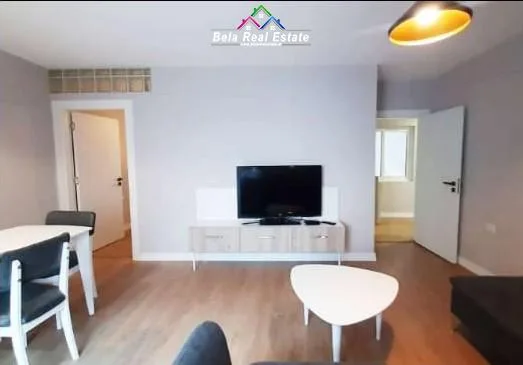 Apartament Me Qera 2+1 Tek Myslym Shyri (ID B221224) Tirane.