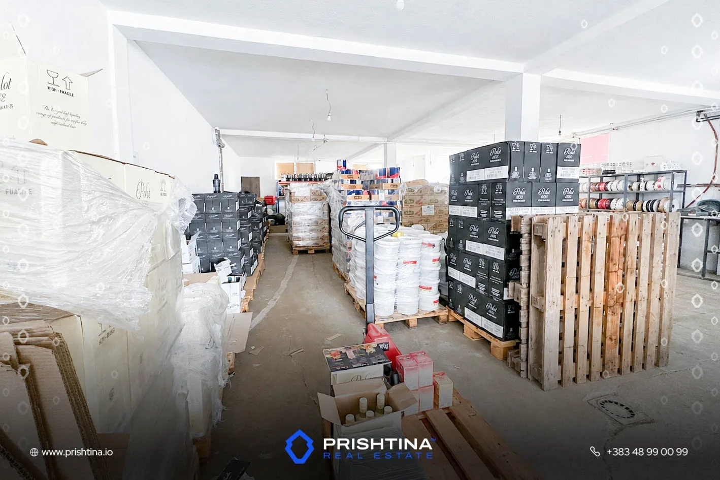 Objekt me qira 286m² në Veternik