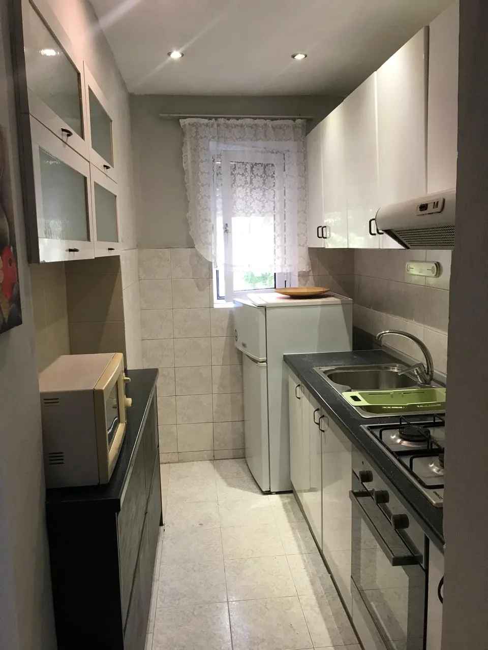 Apartament Me Qera 2+1 Tek Pazari I Ri (ID B221321) Tirane.