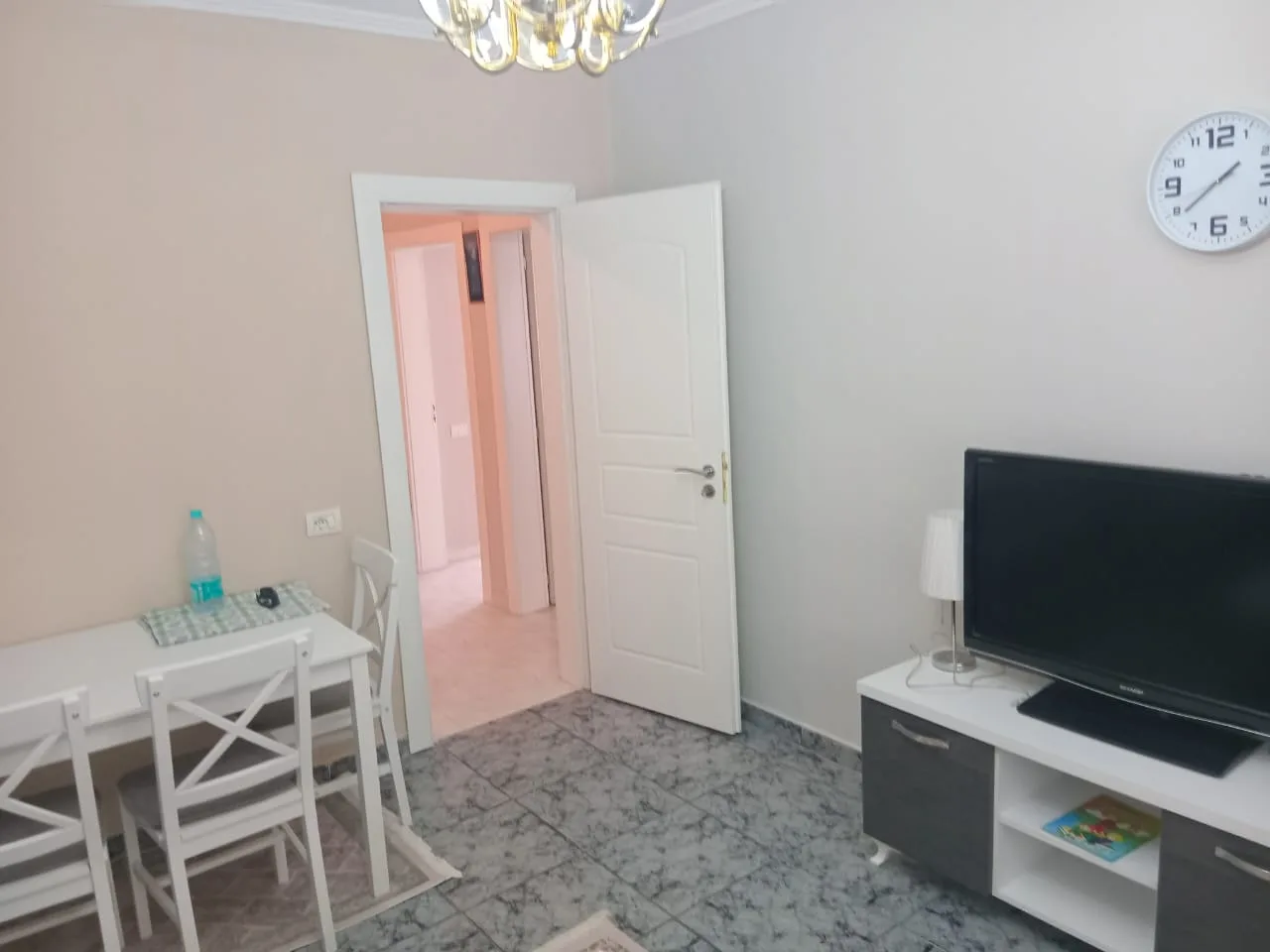 Apartament me qera 2+1 tek Pazari i Ri (ID B221341) Tirane
