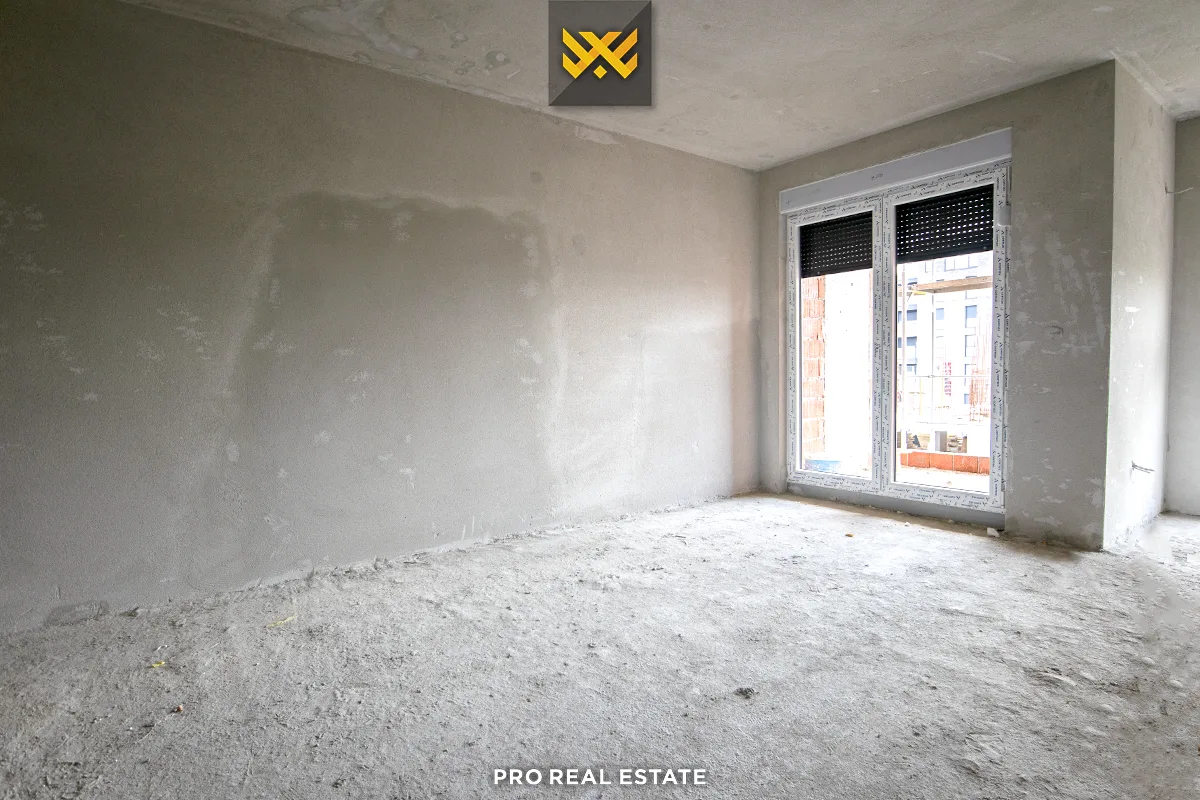 Banesë 95.96m² për #SHITJE në Emshir.