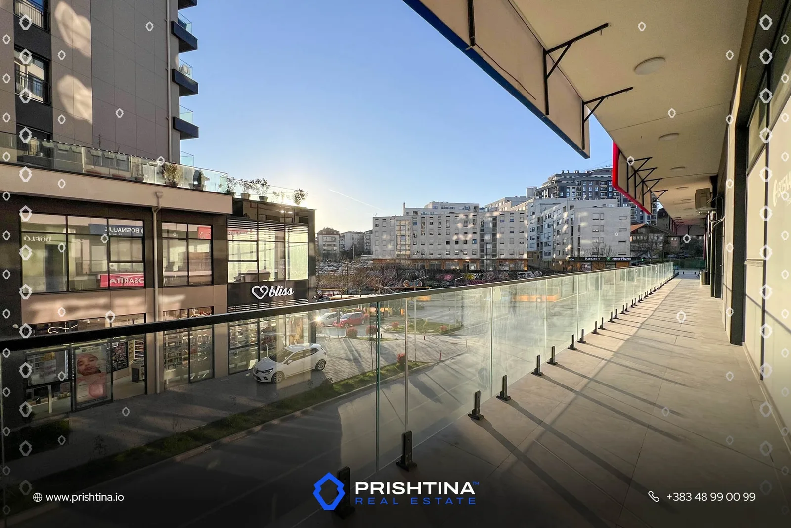 Lokal me qira 50m² në Rrugën B